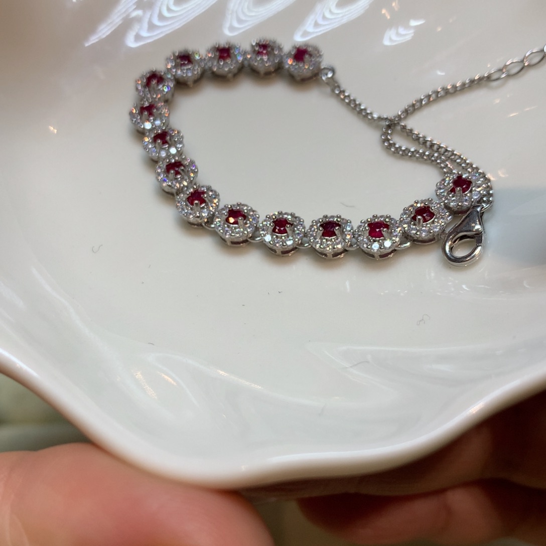 红宝石手链银S925镶嵌
