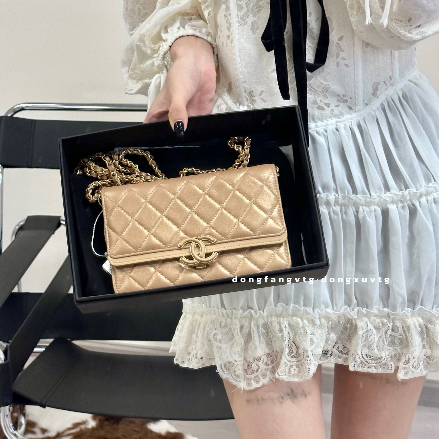 95新 Chanel/香奈儿 chanel古铜金woc斜挎包