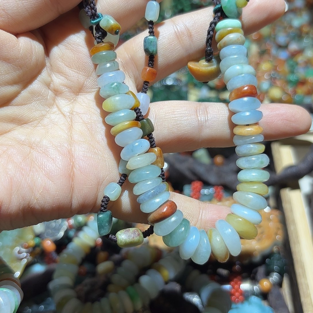 翡翠未镶嵌颈饰原创