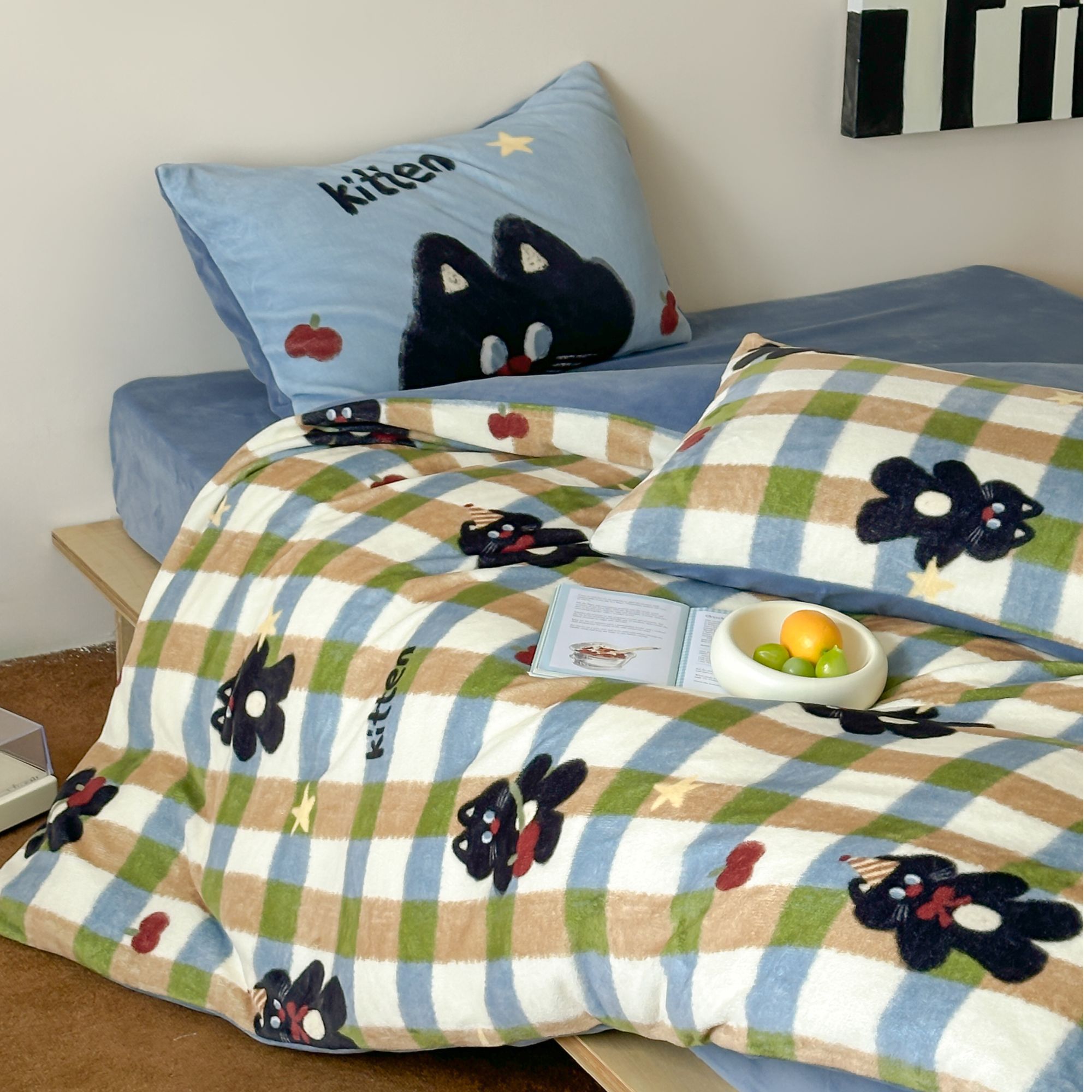 小玲子 混搭哈曼猫 冬季加厚牛奶绒三件套四件套 印染工艺 卡通款