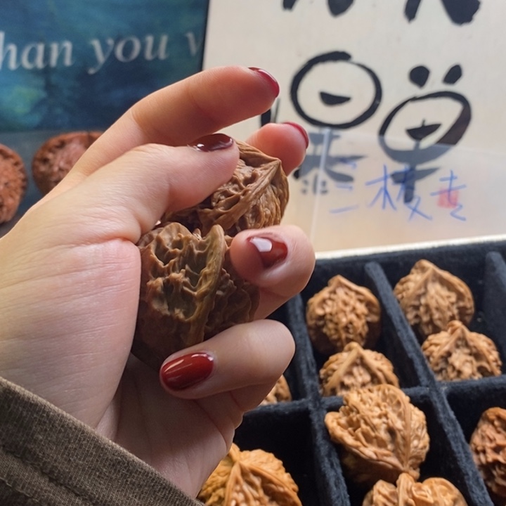 2***栈吊坠文玩核桃盘山