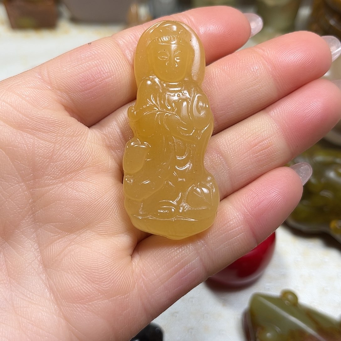 白玉菩提吊坠白玉菩提吊坠