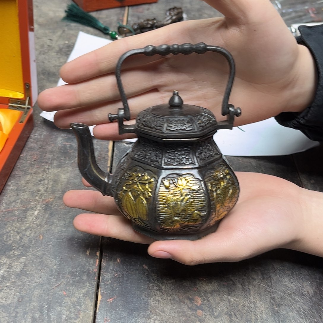 大叶紫檀（黑酸枝木类）