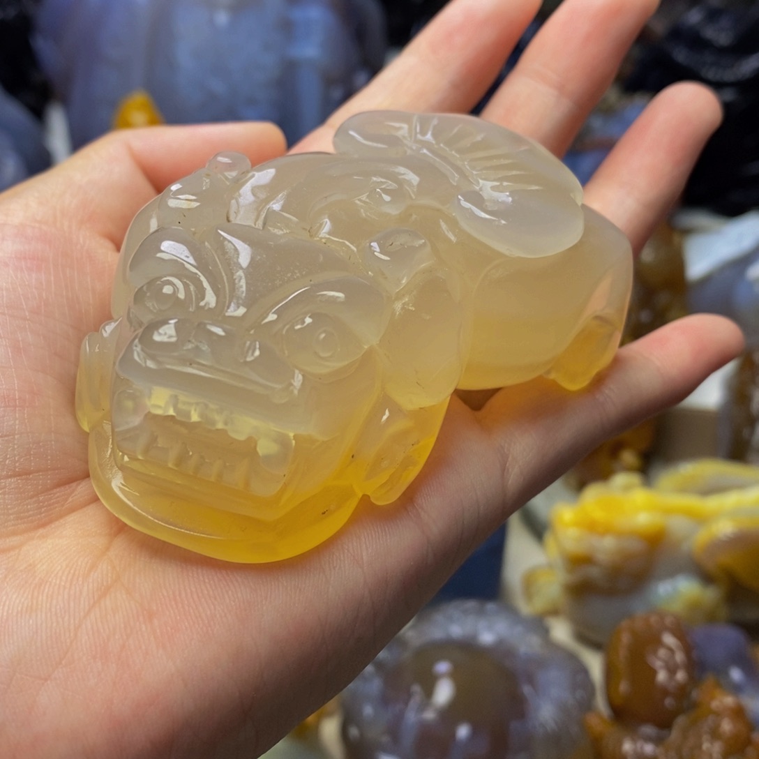 玛瑙/玉髓手把件未镶嵌