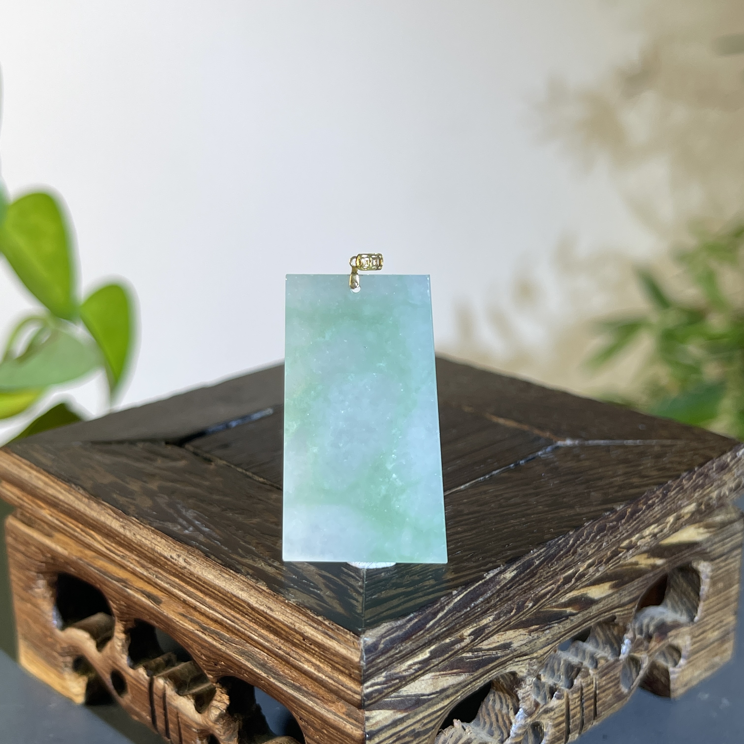 JTW05-56 天然缅甸翡翠A货 18K扣无事牌