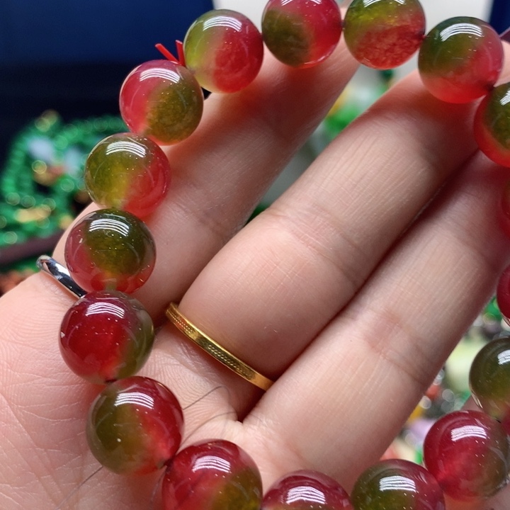 翡翠颈饰未镶嵌吊坠