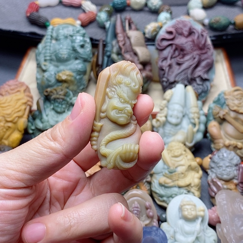 【闪购商品】未镶嵌定制石英质玉吊坠