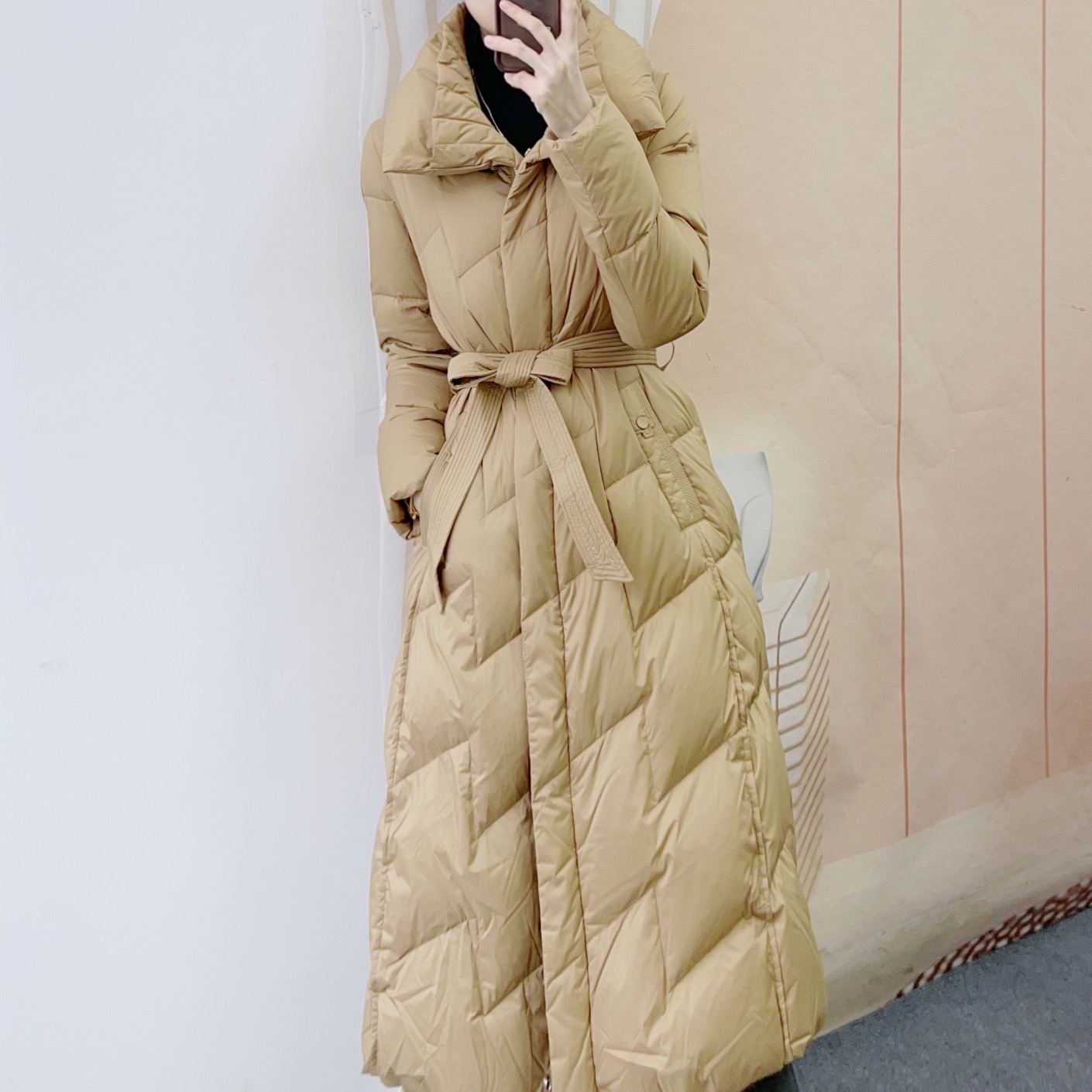 819【专柜同步在售】2025年冬季新品百搭连帽长款双层领羽绒服C2378