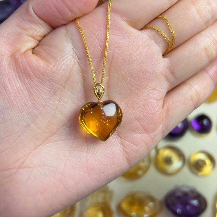 水晶吊坠(赠链)18K金镶嵌