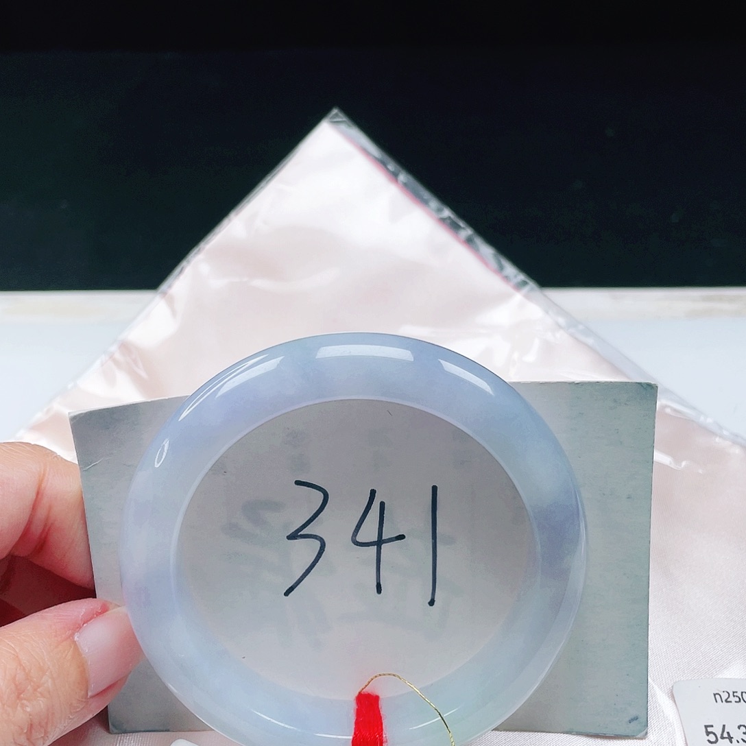 翡翠未镶嵌手镯缅甸翡翠54+