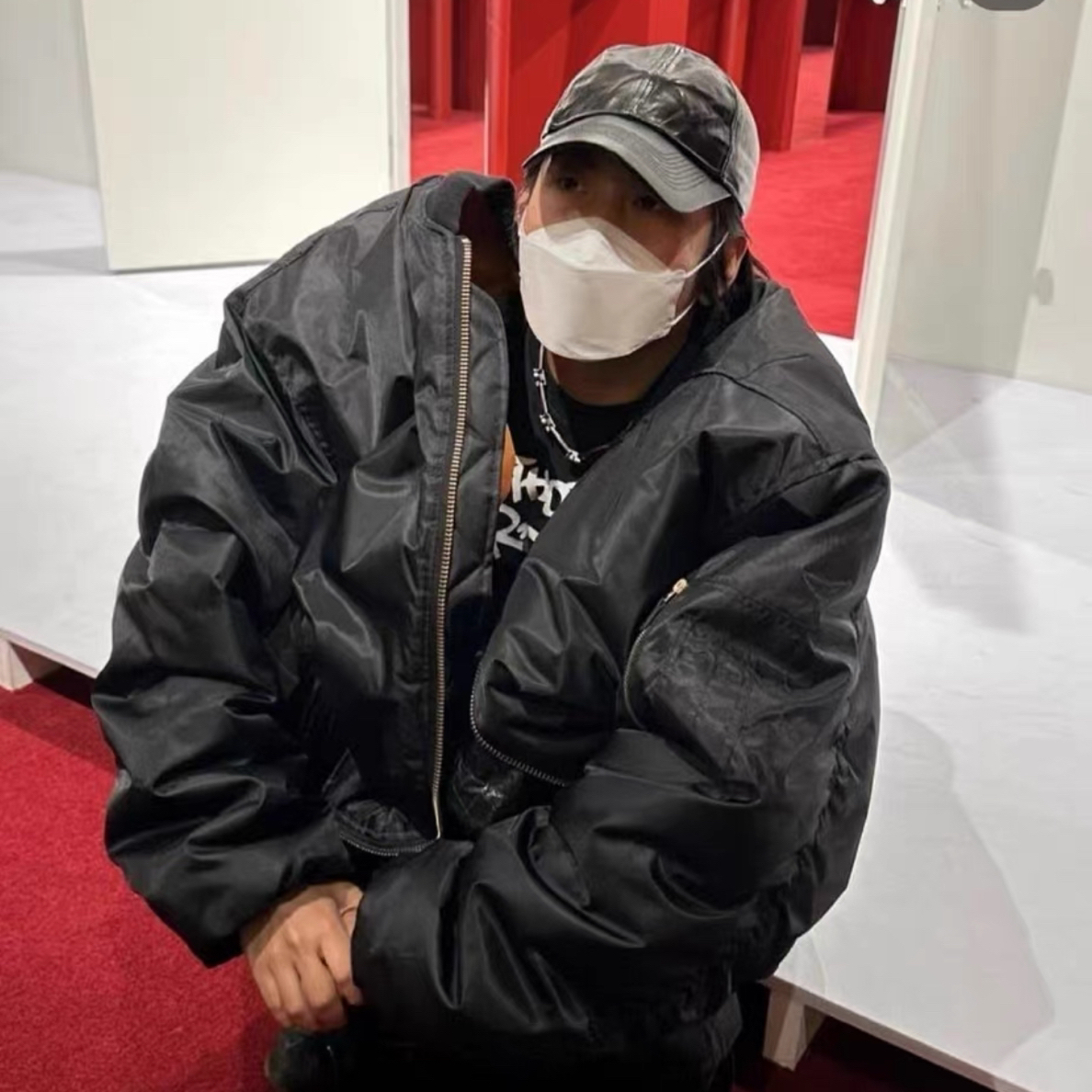 未使用 Balenciaga/巴黎世家 M/黑色磨皮褶皱羊皮棒球帽/04199/JP