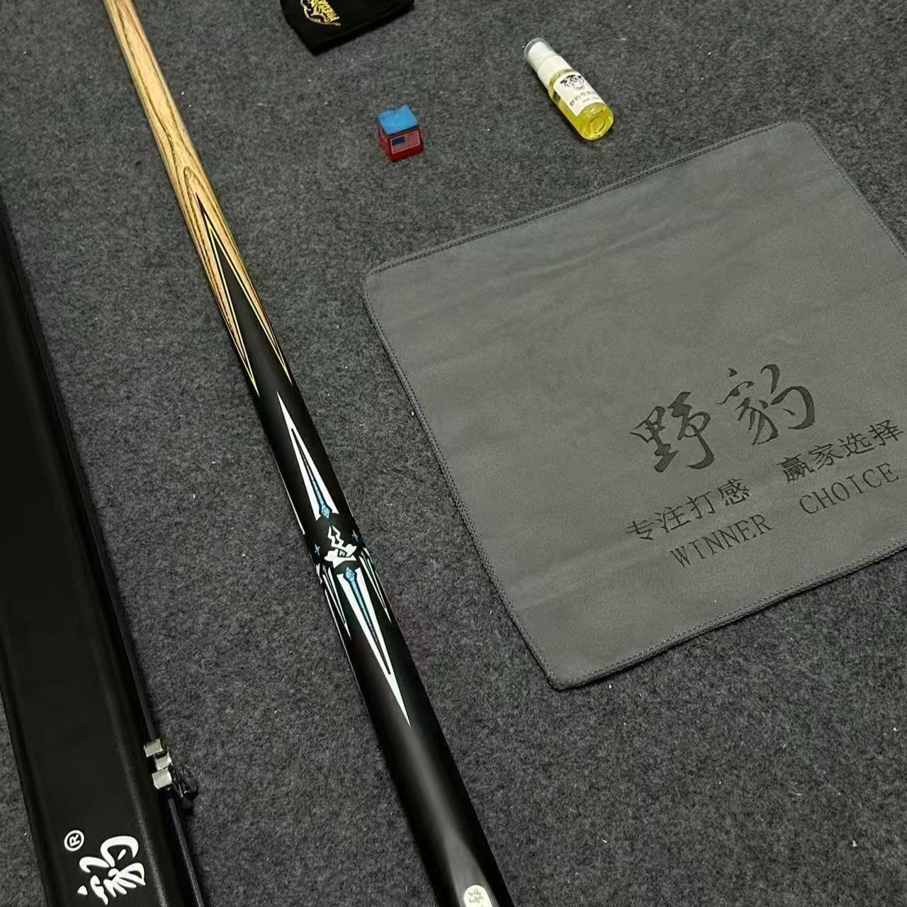 准神4 小头中式黑八斯诺克手工免漆一体台球杆精选白蜡木