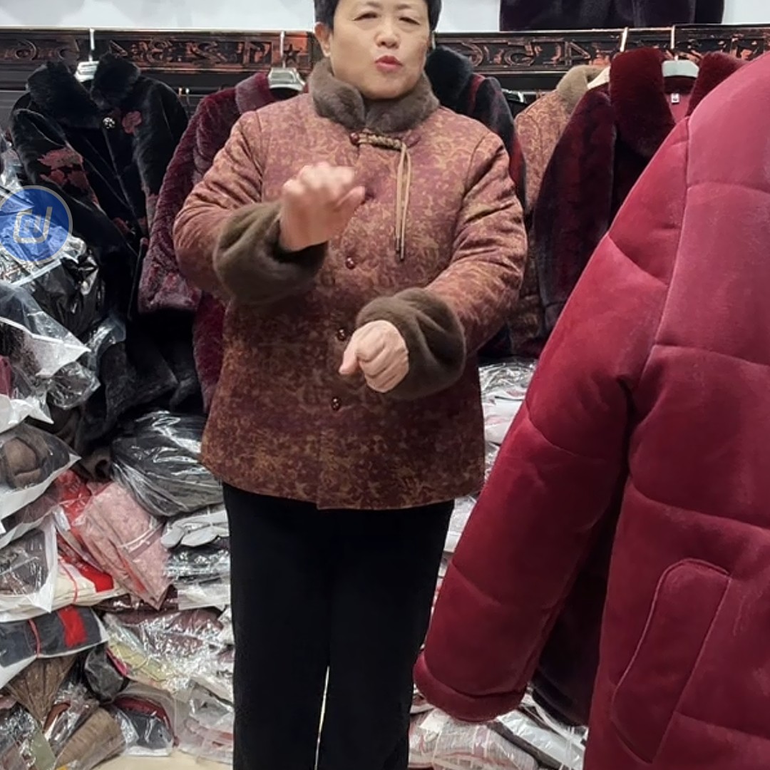 加绒加厚中老年妈妈冬季短款中式保暖棉袄外套碎花毛毛领妈妈装