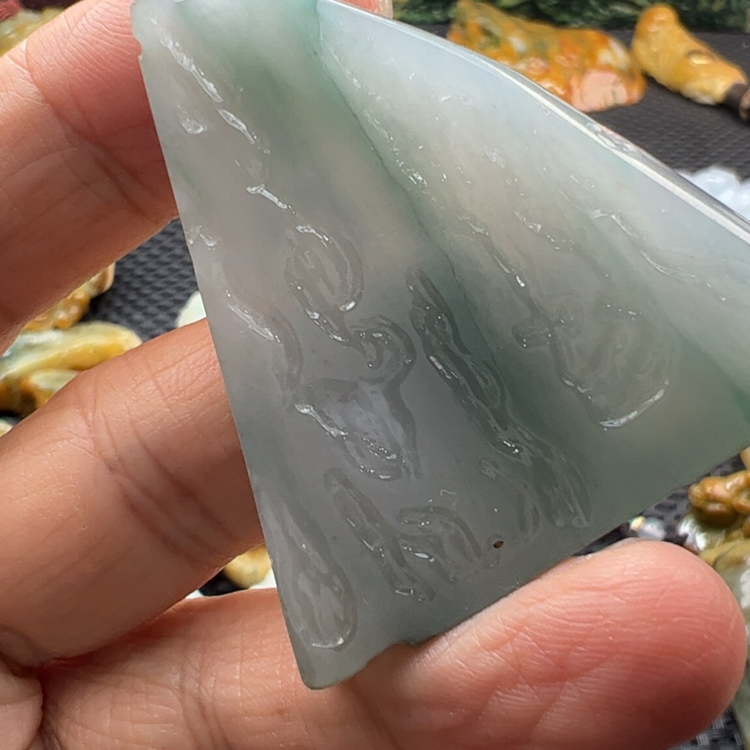 翡翠裸石缅甸翡翠