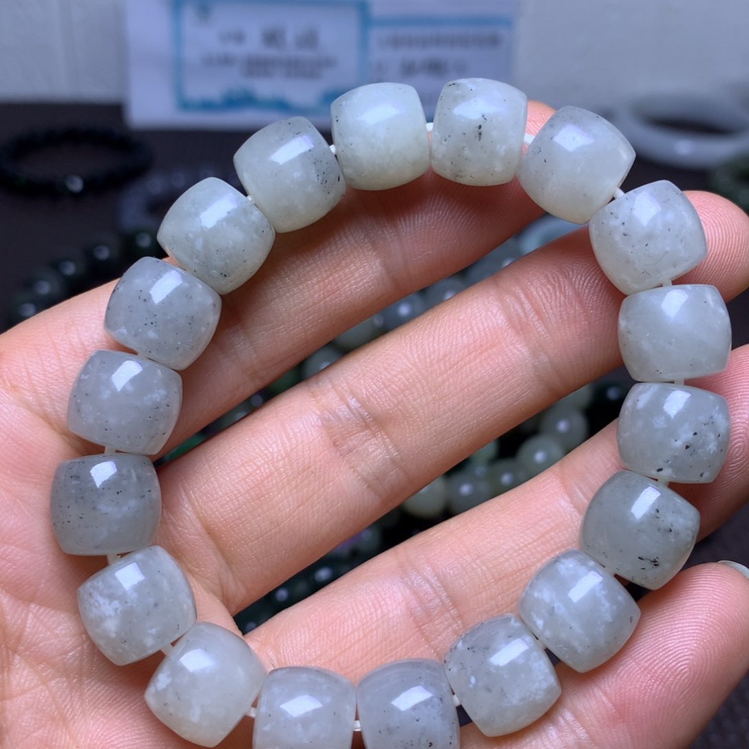 未镶嵌手串和田玉
