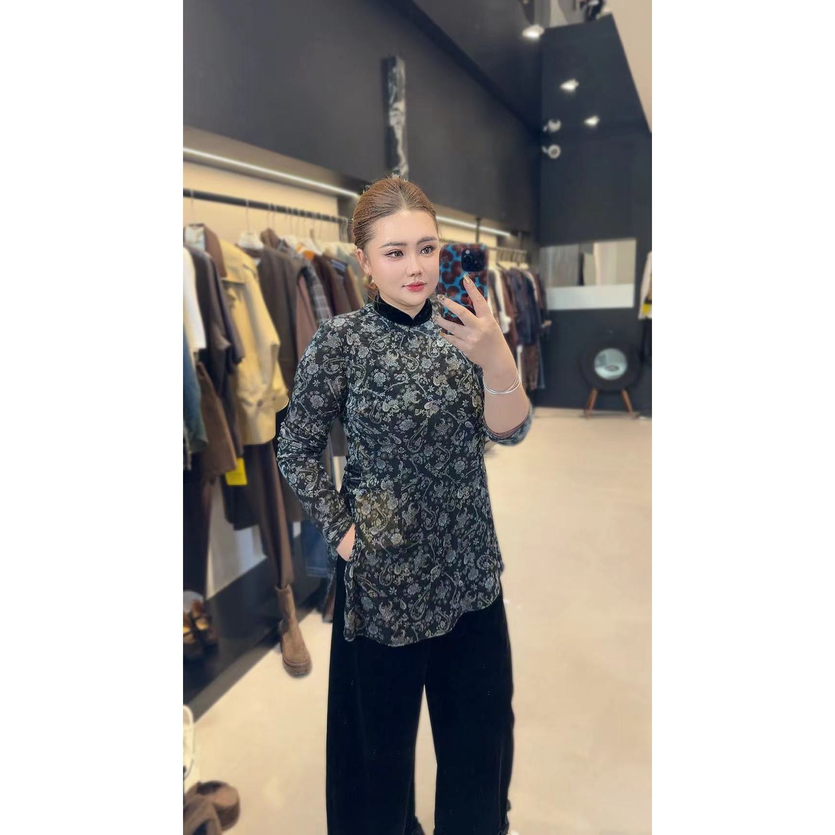 168欧韩集合店| 中式盘扣遇上复古印花，这件上衣太有腔调3711