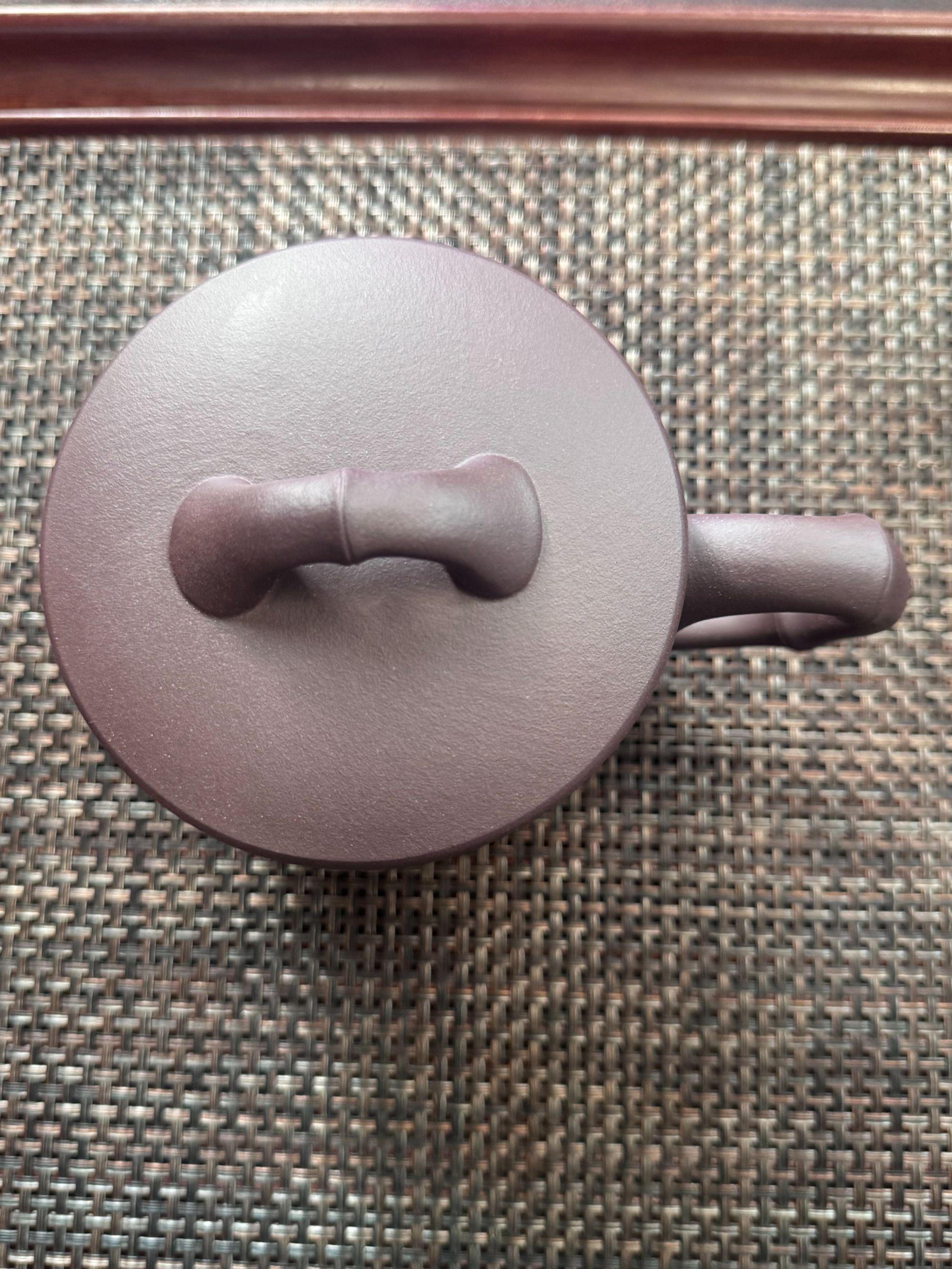 封釉晃口雪涓宜兴原矿手工紫罗兰紫砂竹节杯480毫升左右无礼盒