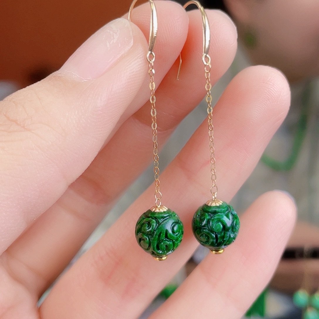 翡翠18K金镶嵌耳饰