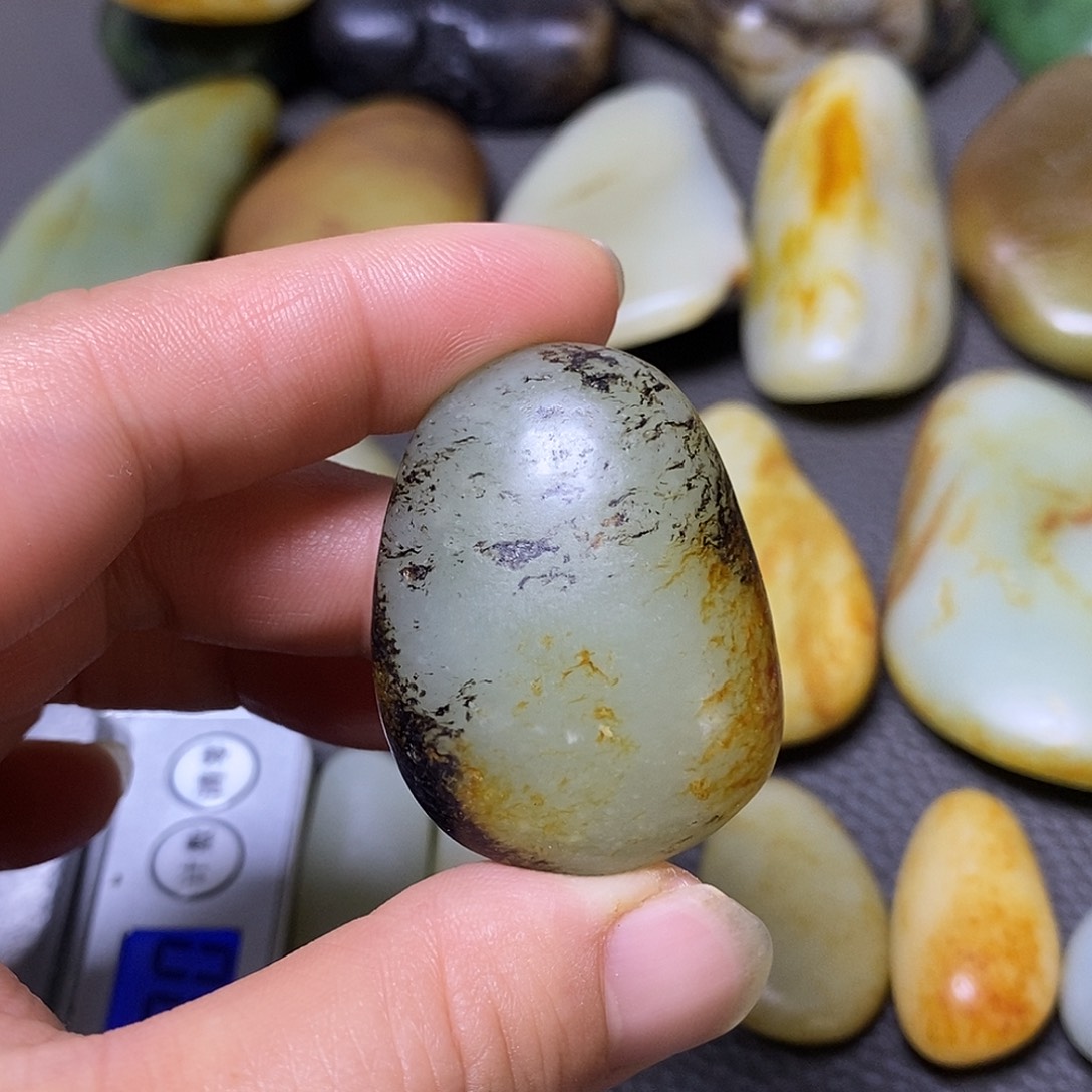 和田玉（糖玉）未镶嵌挂件