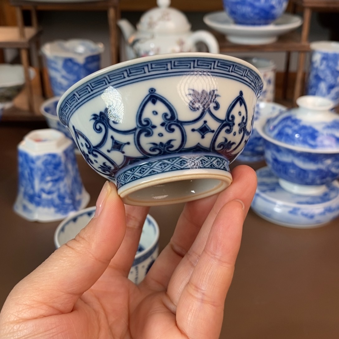 景德镇陶瓷手工手绘