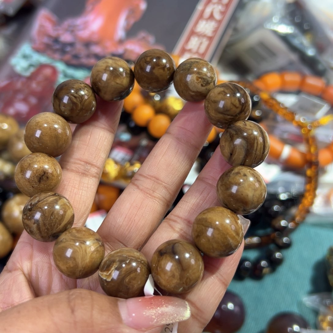 琥珀珠宝奇石未镶嵌150