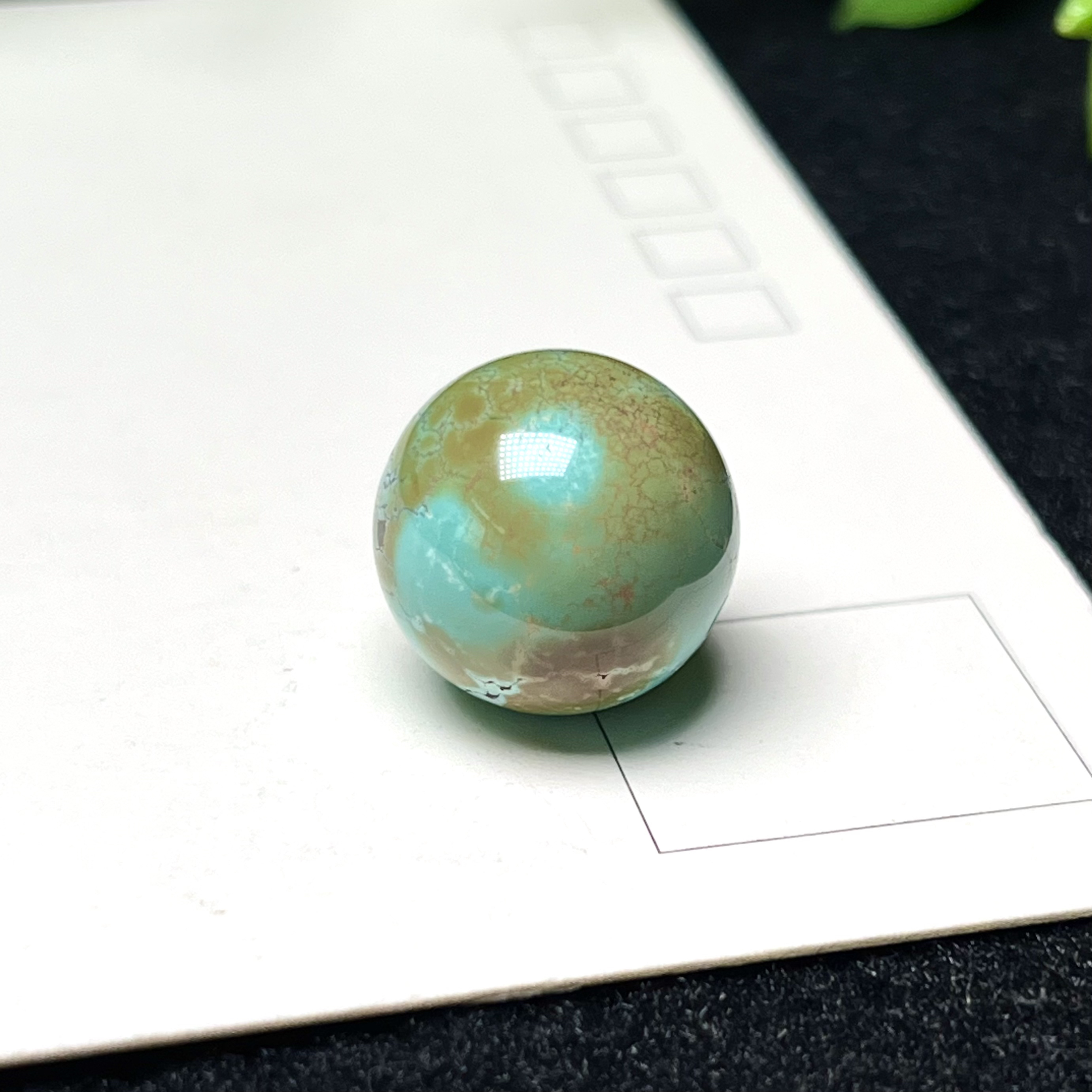 原矿高质无优化绿松石圆珠 直径14mm重4克炫彩秦古料蓝绿色配珠
