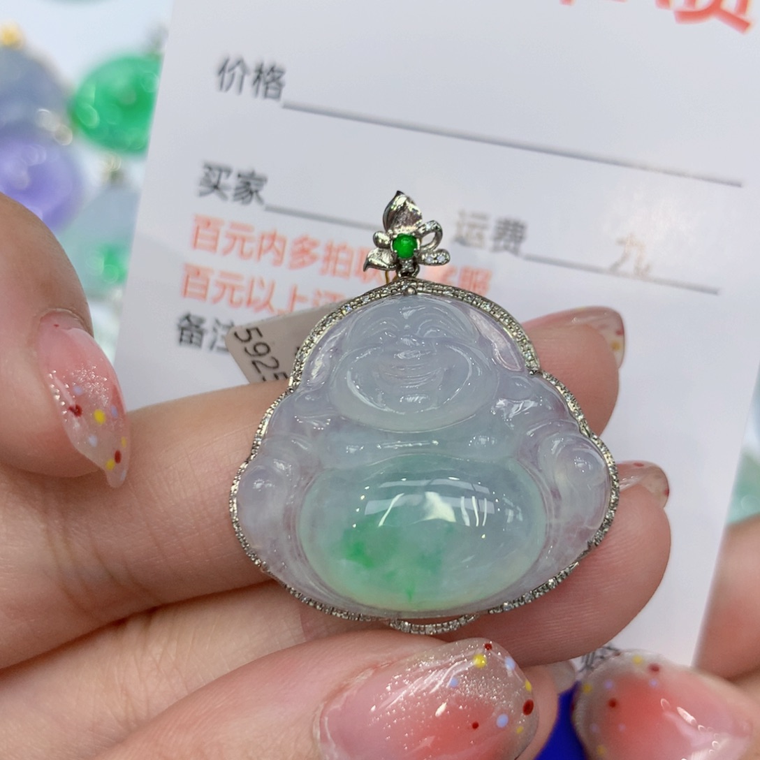 翡翠颈饰18K金镶嵌佛公