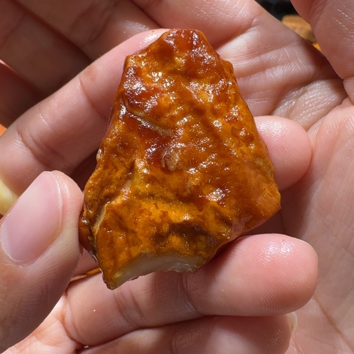 定制琥珀未镶嵌定制