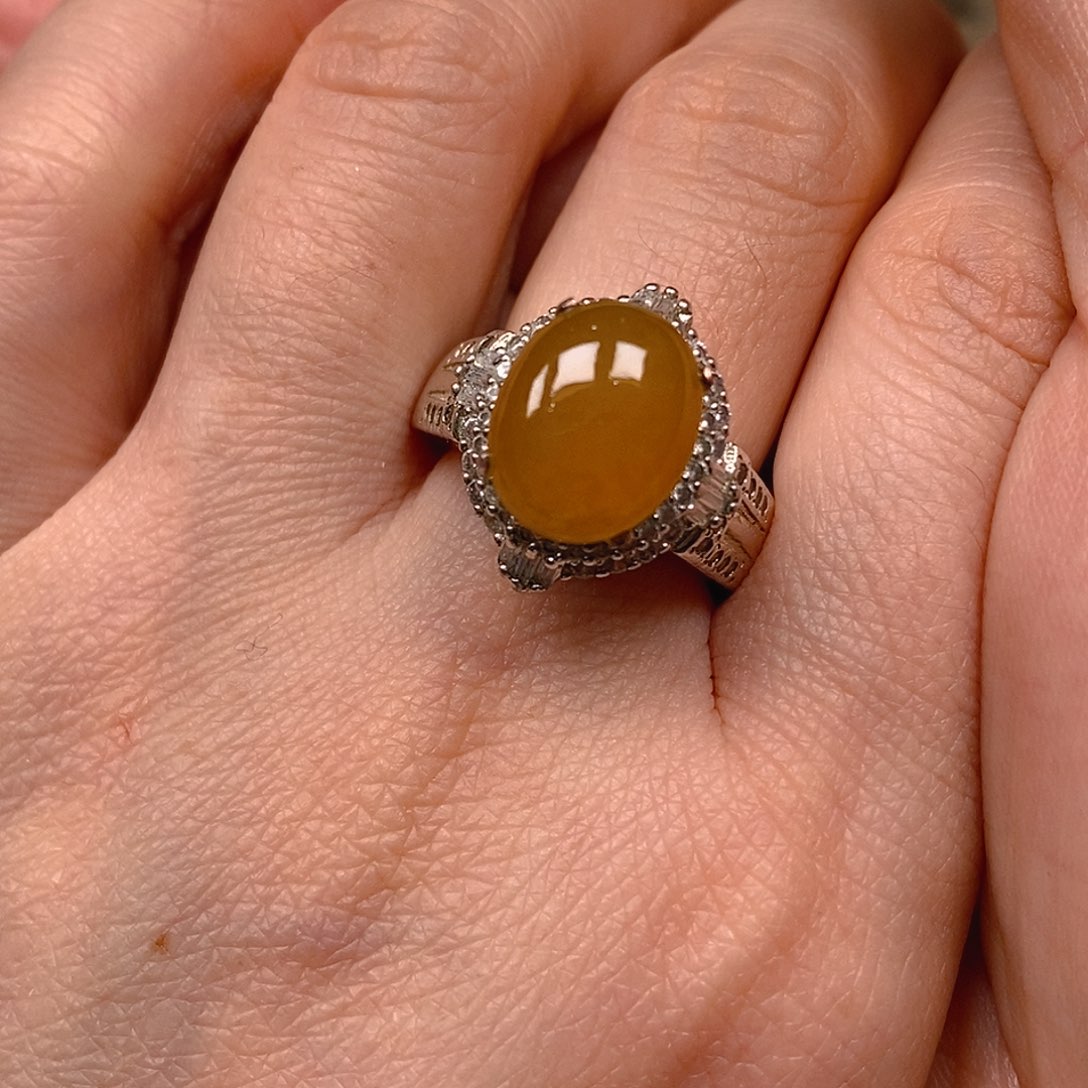 翡翠戒指未镶嵌翡翠蛋面