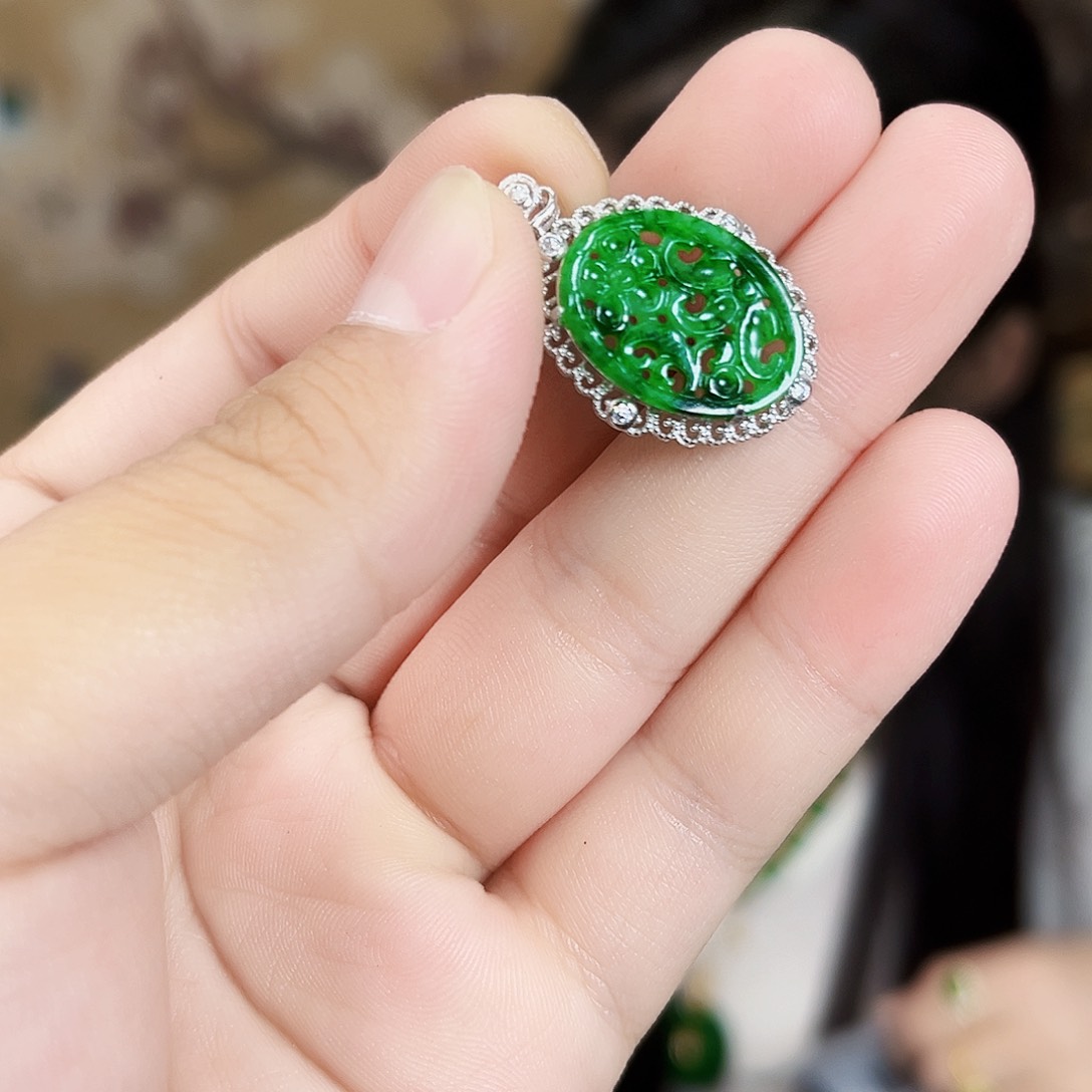 翡翠银S925镶嵌颈饰吊坠