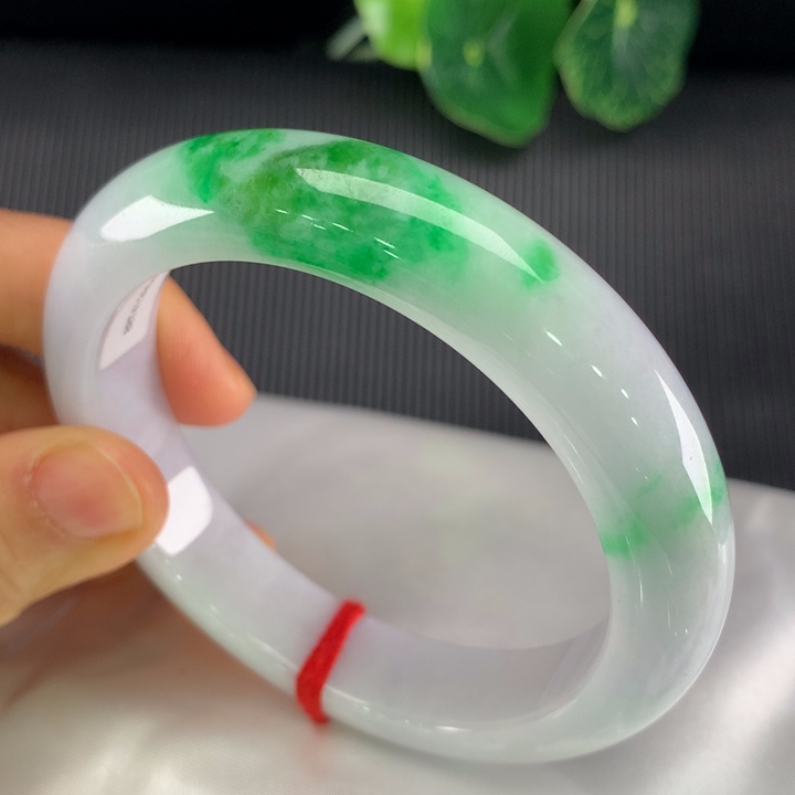 翡翠手镯未镶嵌正圈58