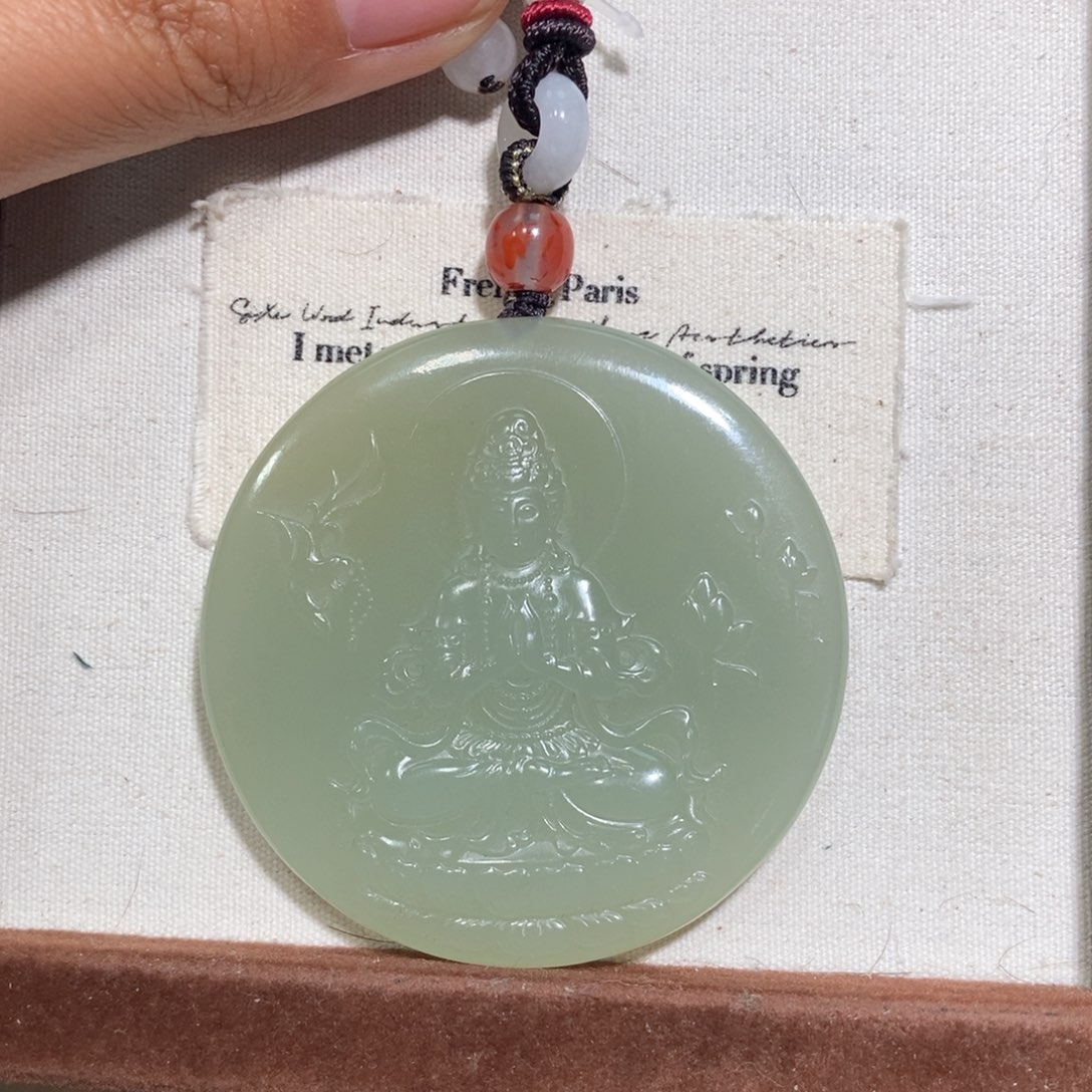 和田玉（糖玉）颈饰未镶嵌