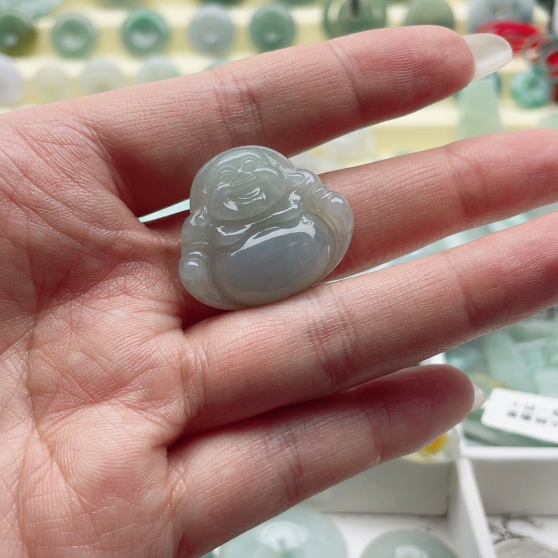 翡翠颈饰未镶嵌天然翡翠吊坠