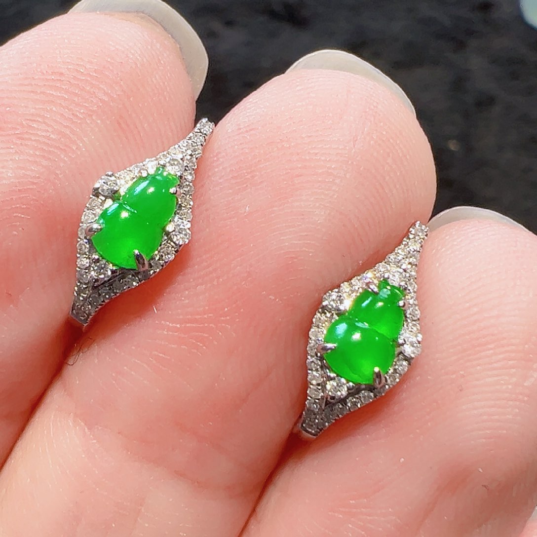 翡翠耳饰18K金镶嵌枫**咪签收后24小时鉴赏期