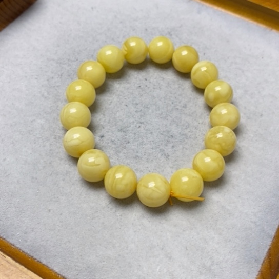 蜜蜡裸石未镶嵌手串