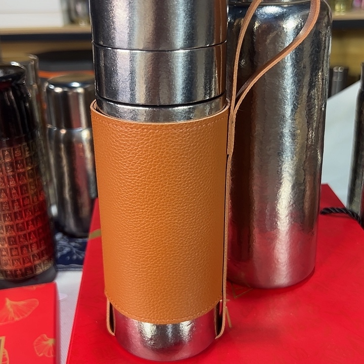 徐***水内外纯钛茶水分离杯500