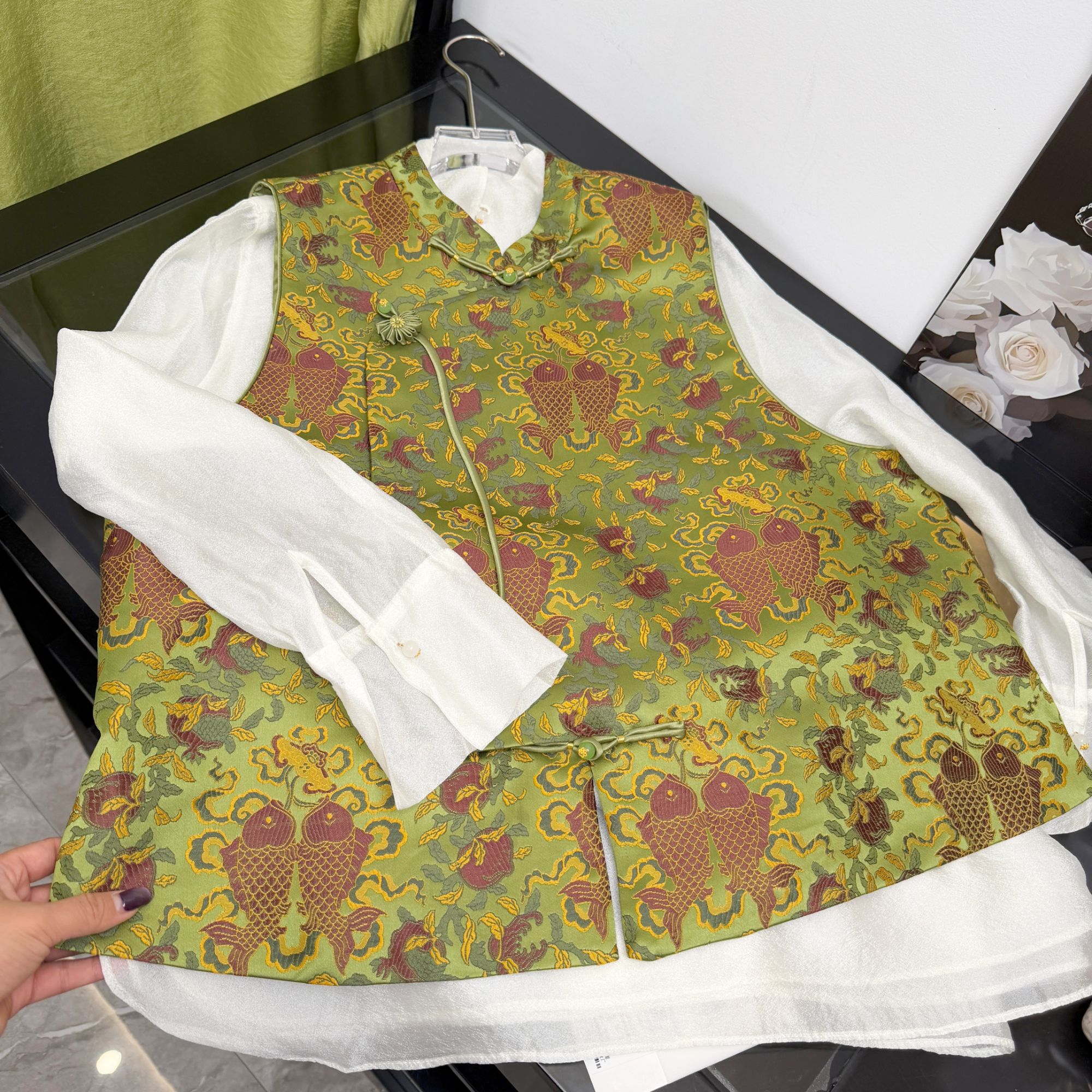 【宋锦织金刺绣】中国风新中式提花马甲冬季女款薄款上衣连年有鱼