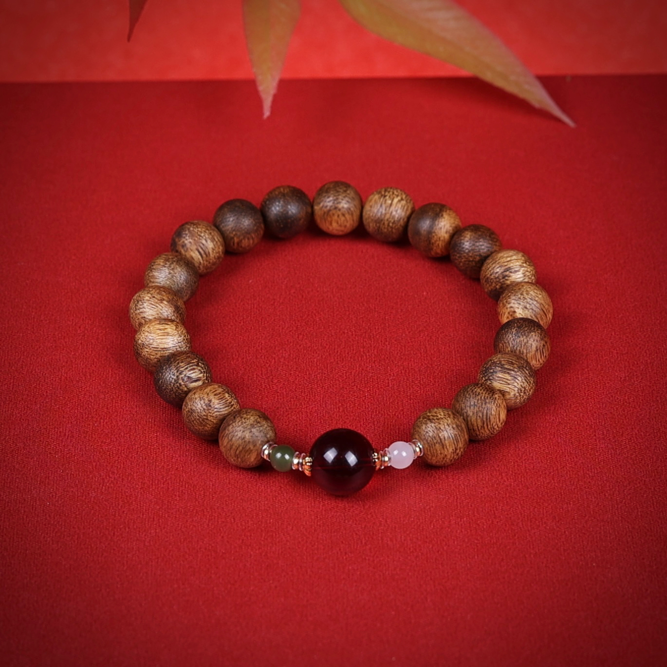 沉香【重华岁贡】沉香手串-海南莺歌绿0.8单圈设计款