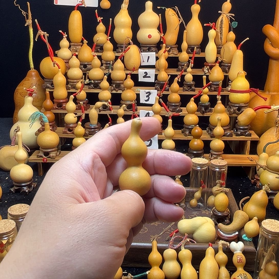 凯***刚天然葫芦，不退不换