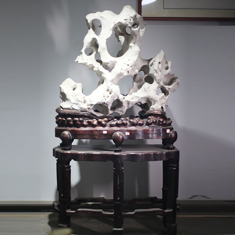 太湖石落地摆件《秀峰》