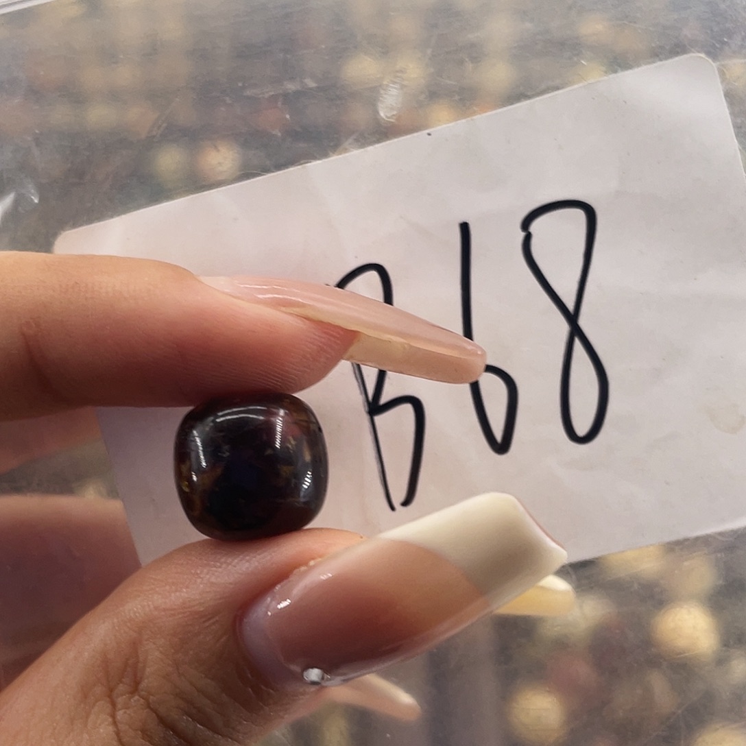 琥珀未镶嵌裸石12.4福利