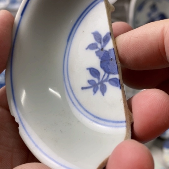 瓷片现代工艺品青花瓷片