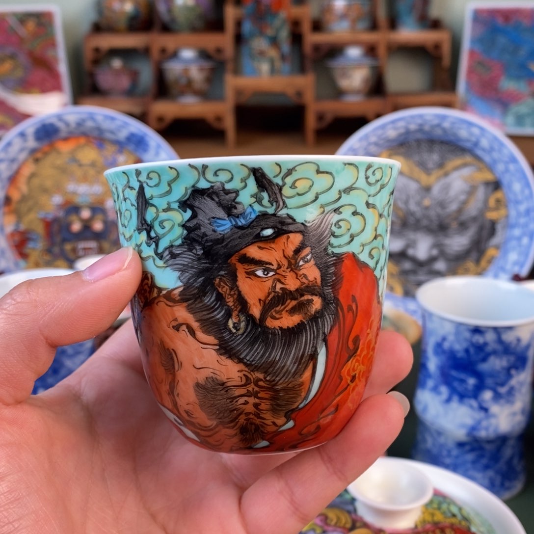纯手工手绘陶瓷钟馗
