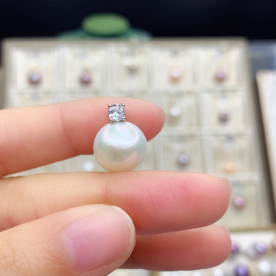 淡水珍珠颈饰合金