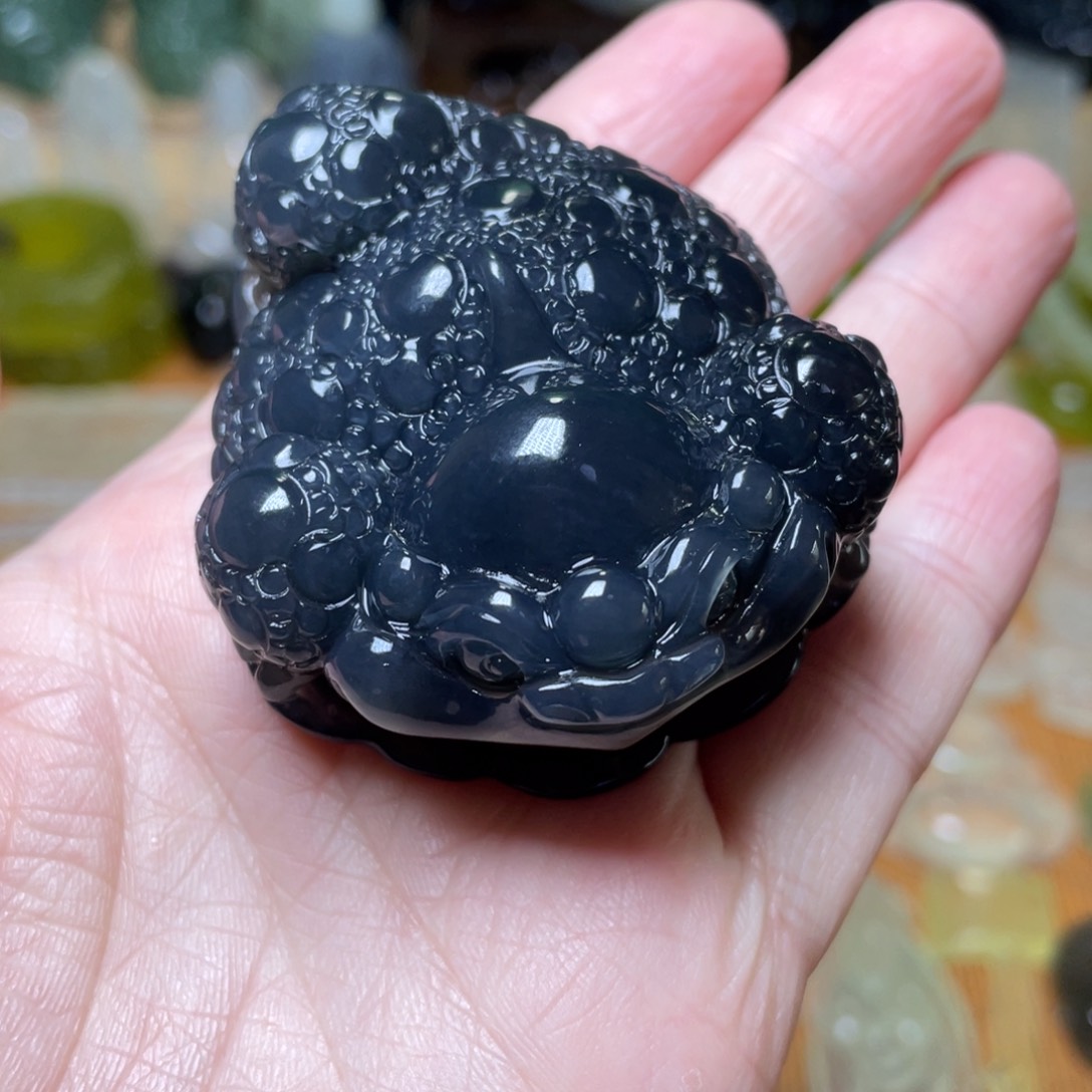 蛇纹石玉手把件未镶嵌