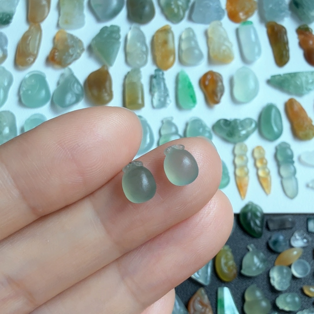 定制翡翠未镶嵌福瓜