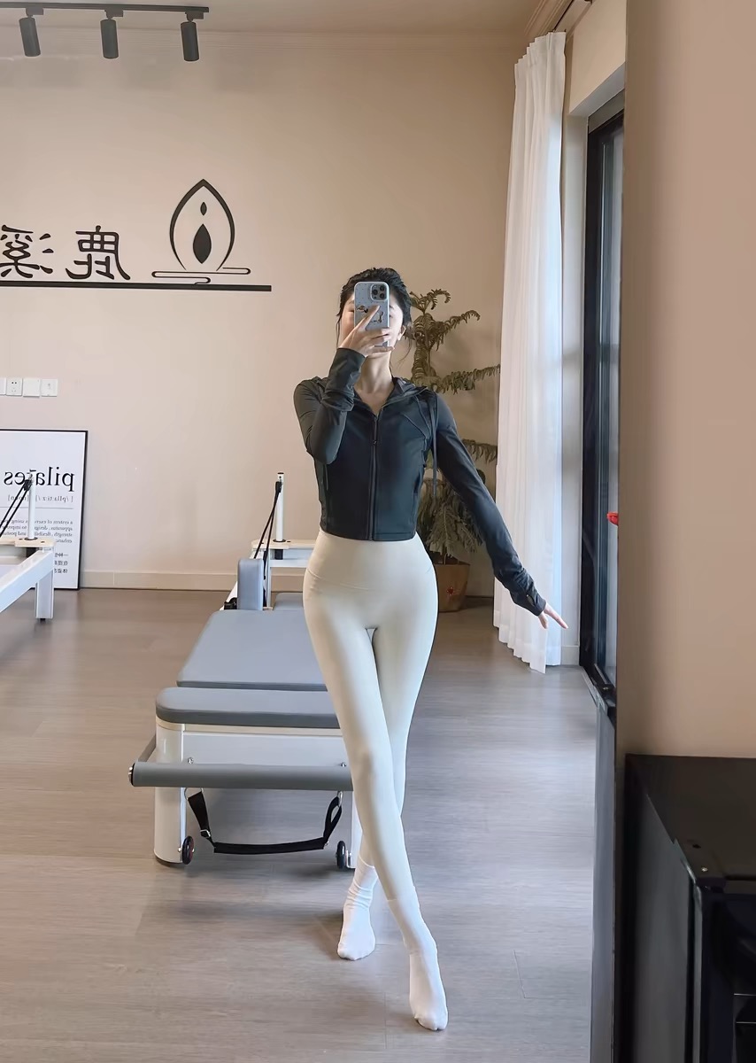一片式高腰瑜伽裤女夏季薄款裸感无尴尬线紧身运动健身裤瑜伽服