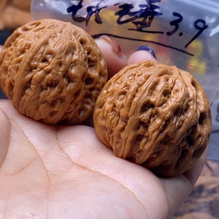 吊坠文玩核桃铁锤