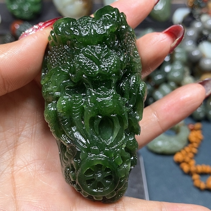 和田玉挂件未镶嵌