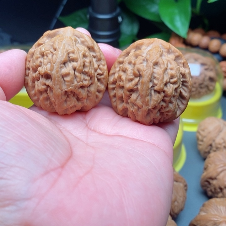 吊坠文玩核桃红锦鲤